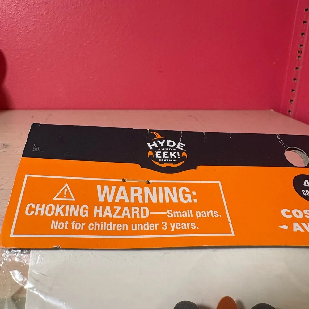 Target 2019 Spooky Halloween Costume Award Ribbons Orange and Black Party Mosts